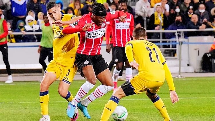 凭借明确定 凭借明确定